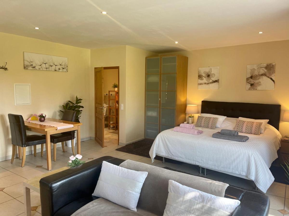 Gites Du Caylar - Chambres Et Appartments Le Caylar Eksteriør bilde
