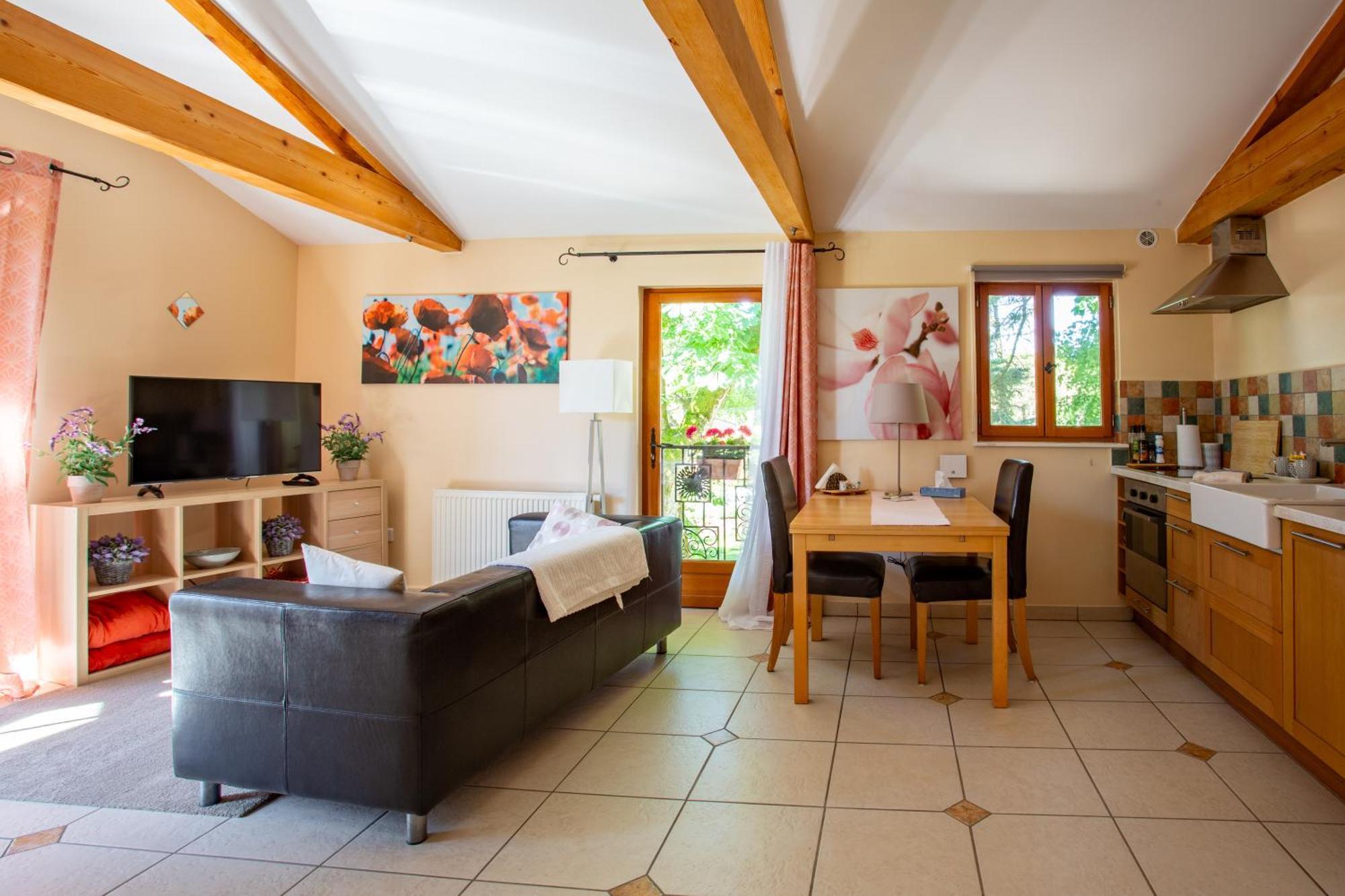 Gites Du Caylar - Chambres Et Appartments Le Caylar Eksteriør bilde