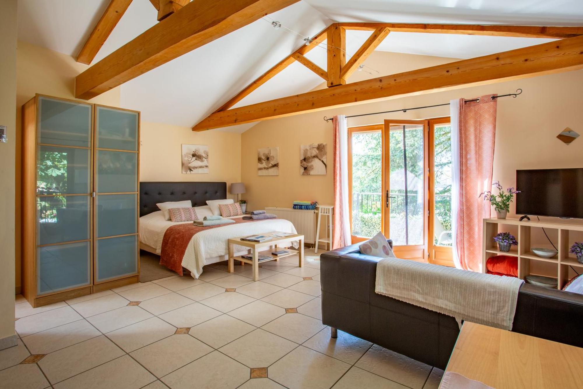 Gites Du Caylar - Chambres Et Appartments Le Caylar Eksteriør bilde